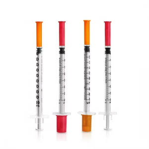 Sterile disposable insulin syringe with fine needle 3